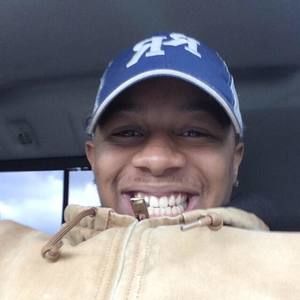 Meet your Posher, Marquez